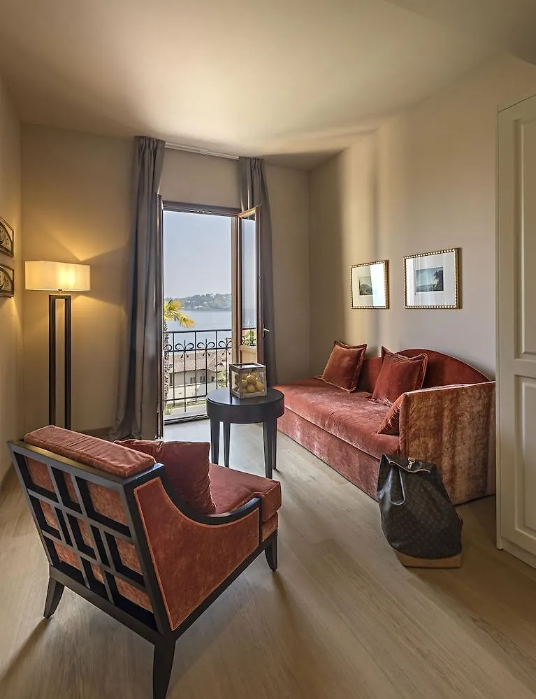 Hotel Laurin Salo 4*,  Italy